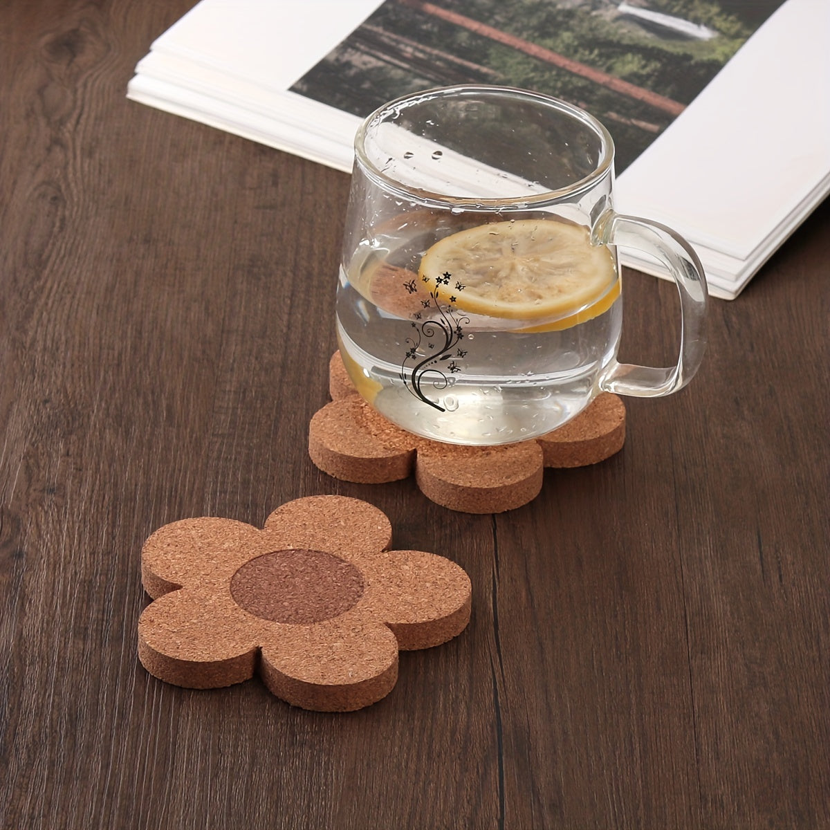 12-Pack Flower-Shaped Cork Coasters for Bar Table, Dining Table, Water Cup, Thickened Cork Heat Insulation Pads